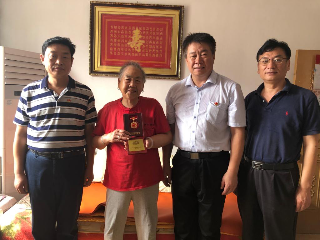 英国上市公司365